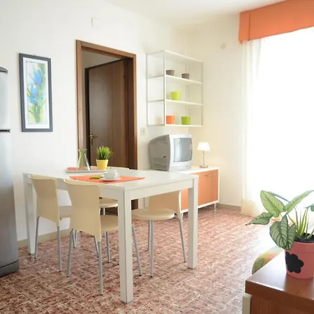 Apartman Lyons Nord E Sud *